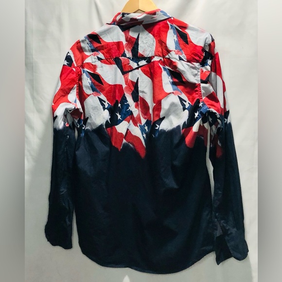 Macy’s INC men’s Abstract Stars and Stripes MED slim shirt Red white / Navy - Picture 8 of 11